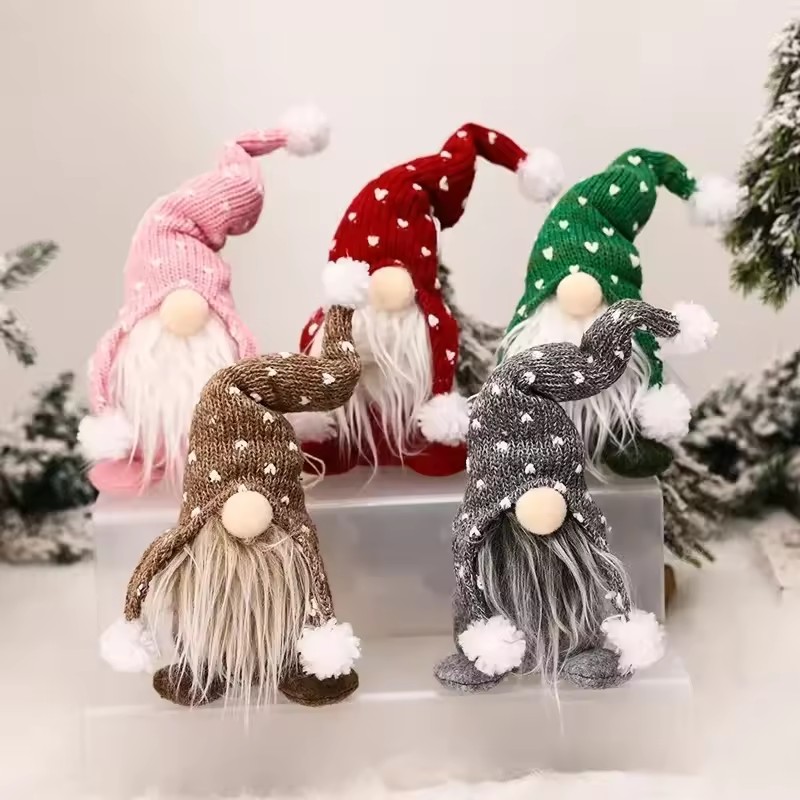 Christmas Gnome Plush Santa Do - огляд і ціна Home Bargains