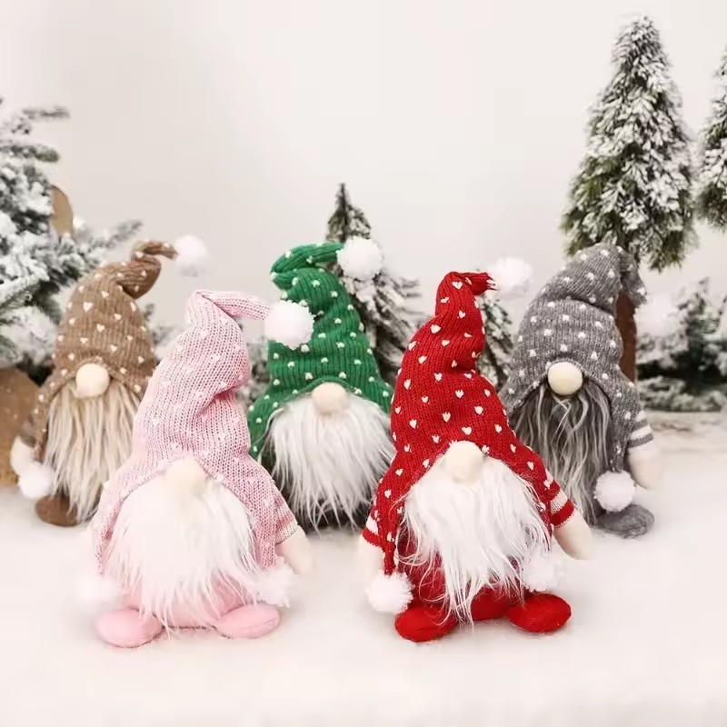 Christmas Gnome Plush Santa Do - огляд і ціна Home Bargains